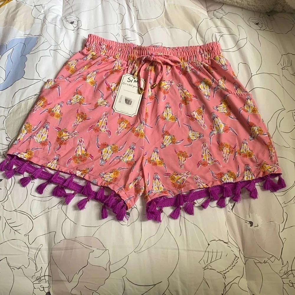 NWT Simply Shouthern Tassle Shorts - Picture 1 of 6